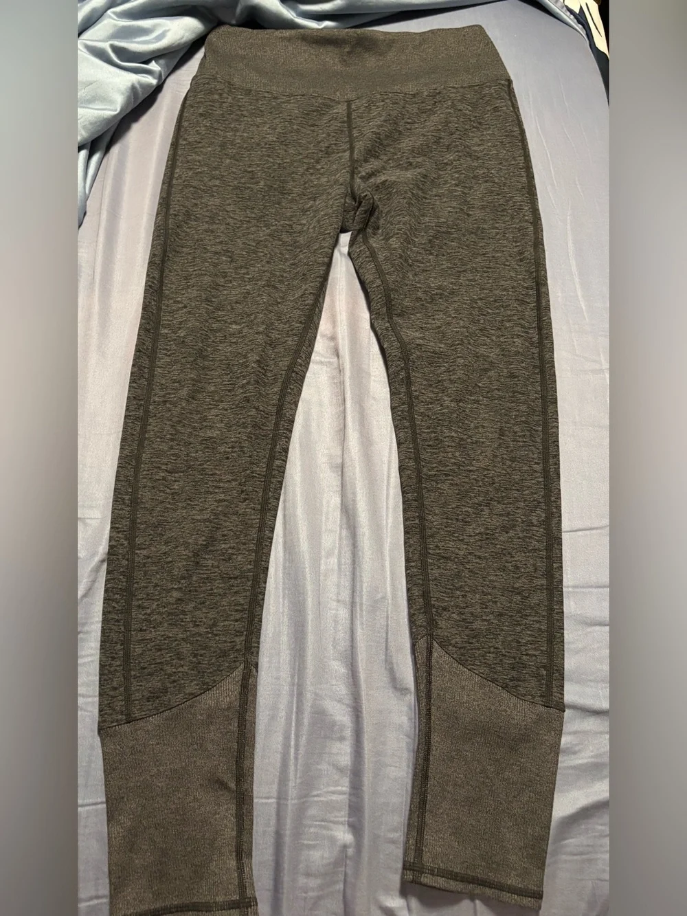 Alo Yoga High‑Rise Heather Gray Ribbed Leggings – Women’s Size XL